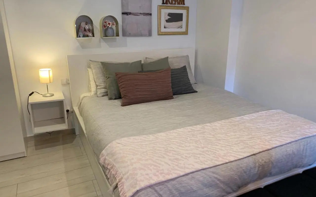 La Casa de Alejandro AT-47-44