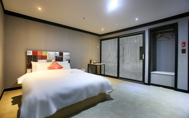Suwon Yeongtong SG Hotel