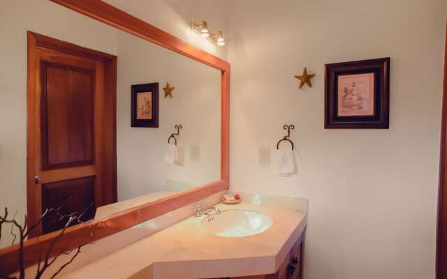 Villa Marinera 5br by Rmh