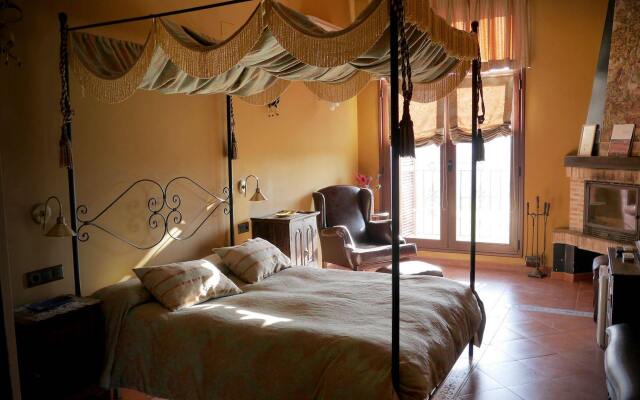 Me Natural Rooms