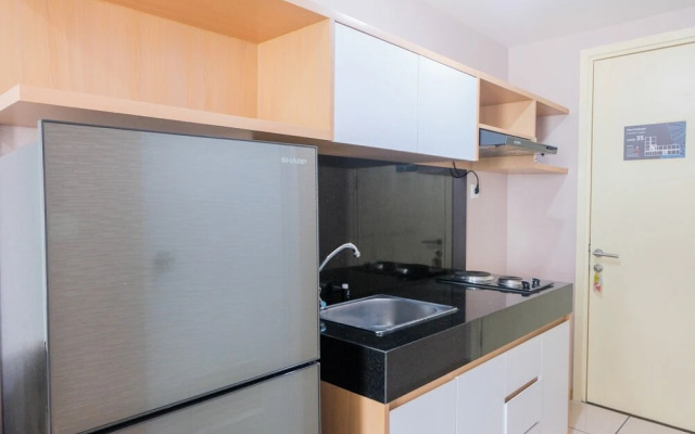 Warm and Cozy Stay Studio Room @ M-Town Apartment