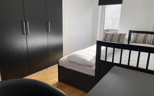 Stavanger BnB 10 Nicolas Parking & Generous Terrace