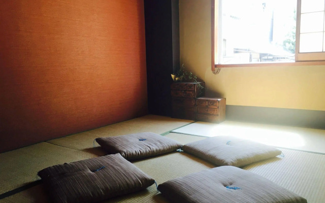 Guest house KETE - Hostel