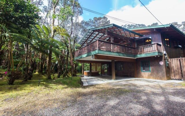 Hale Mauna Loa Lower - 11-3910 3rd St