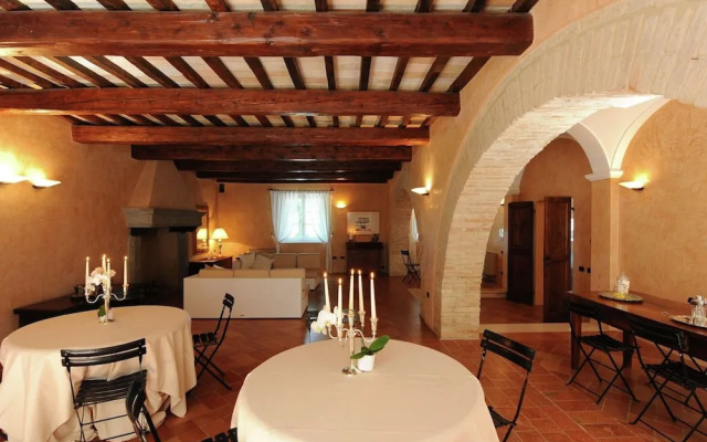 Villa in Montemaggiore With Private Pool