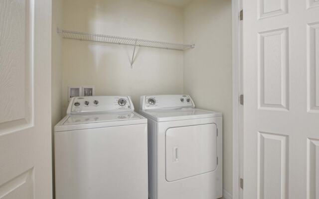 Veranda Palms- 5 Bedroom Pool Home- 1703VP