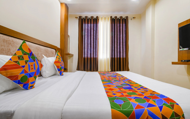 Fabhotel Atharv