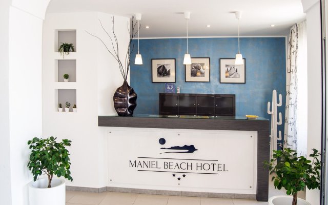 Maniel Beach Hotel