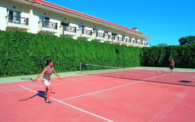 Rios Beach Hotel