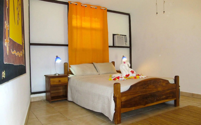 Popa Paradise Beach Resort