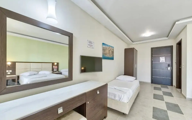 Majestic Hotel & Spa