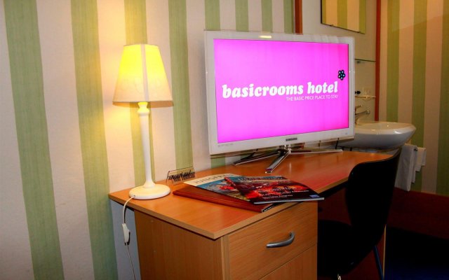 BasicRooms Hotel
