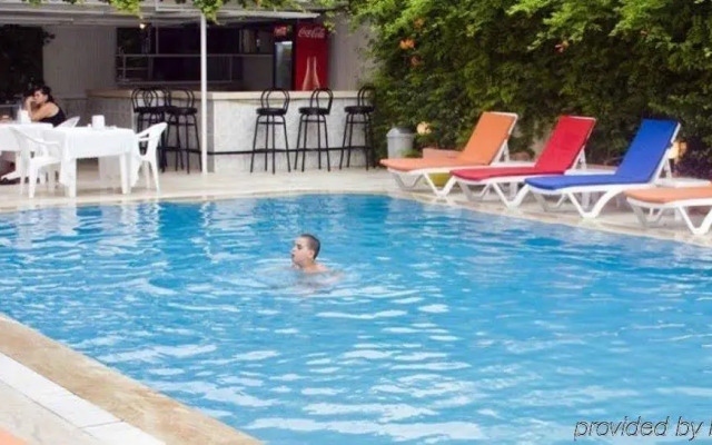 Zel Hotel