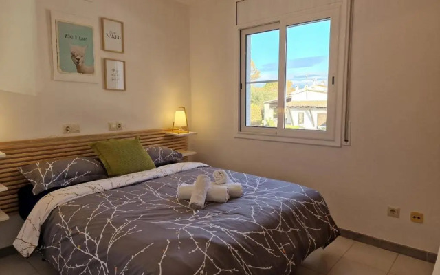 Riumar "Primavera", 50m to beach, private pool, On-Site-Service, dog beach