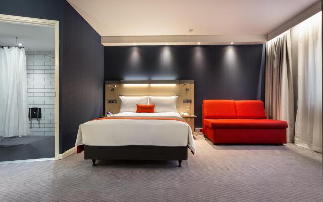 Holiday Inn Express London-Watford Junction by IHG