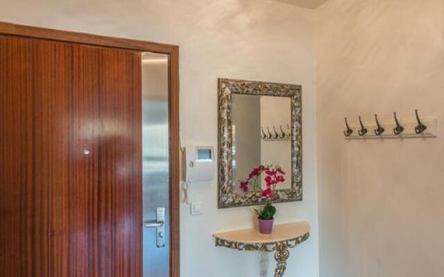 Clémenceau-La Défense Appartement