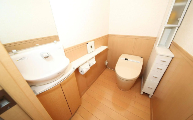 Tokyo House Inn
