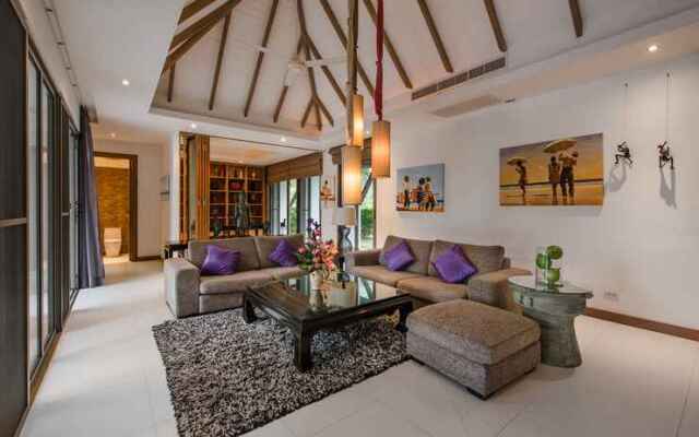 SYLVIA VILLA PATTAYA By DDM SIAM
