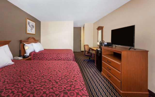 Days Inn by Wyndham Albion