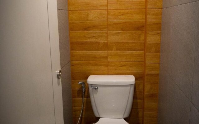 Comfy Bed Hostel - Adults Only