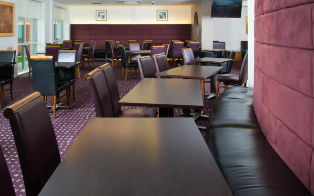 Holiday Inn Express Bedford by IHG