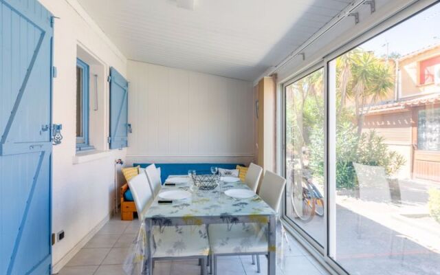 Holiday Home Les Patios de La Mer