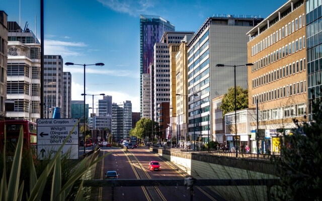 Inviting Apartment in Croydon, Greater London