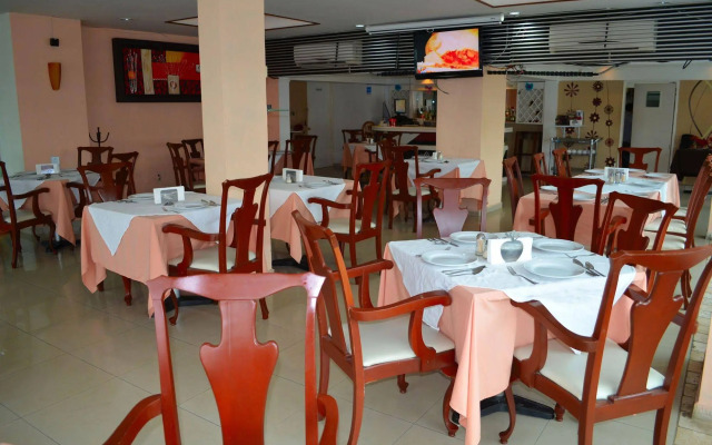 Days Inn by Wyndham Minatitlan