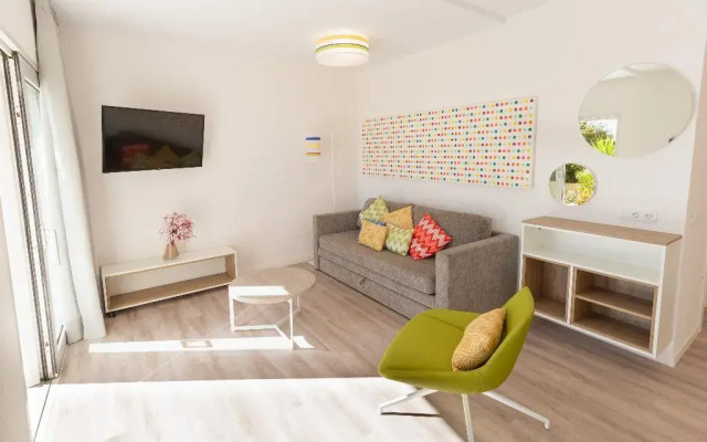 R2 Maryvent Beach Apartaments
