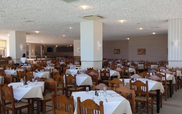 Themis Beach Hotel