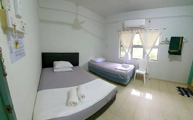 OYO 90116 Fbs Inn Hotel
