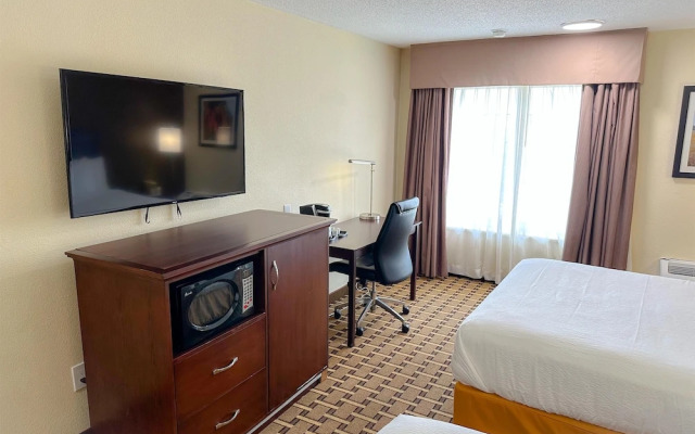 Sonesta Essential Hotels Overland Park