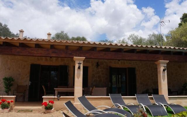 Cas rellotger country house