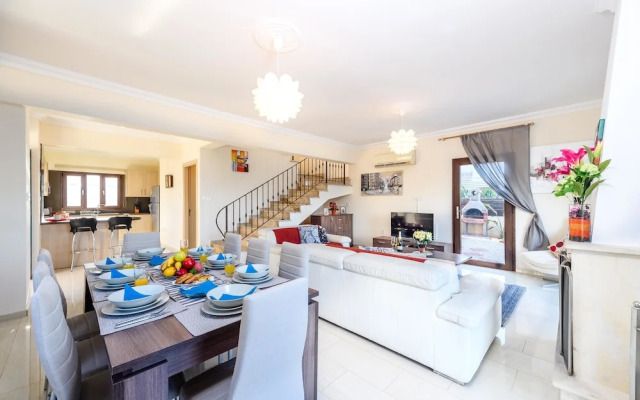 Blue Water Bay Villas