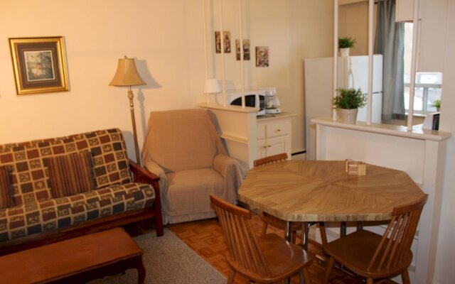Petryla Estates Furnished Toronto Apartments