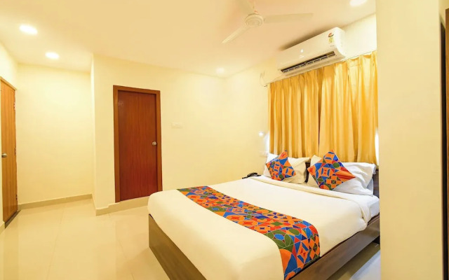 Fabhotel Vk'S Gandimaisamma