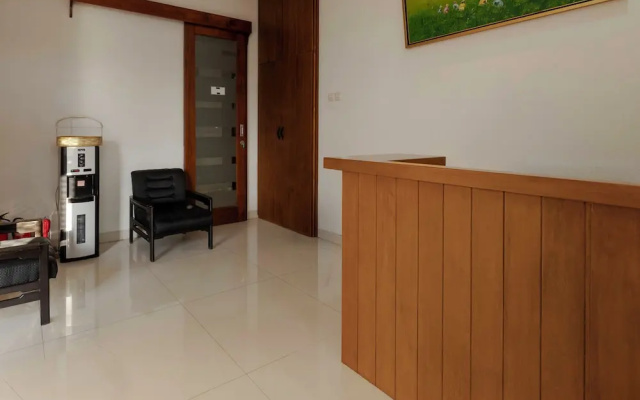 Colletion O near Living Plaza Cirebon fo – Guest Rooms – Cirebon