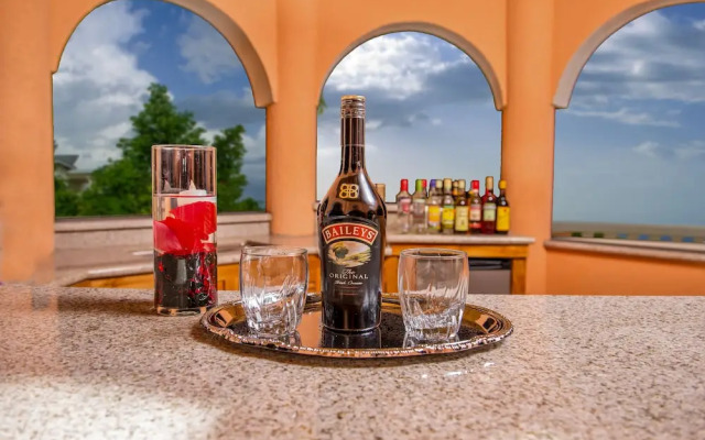Villa Sweet Villa