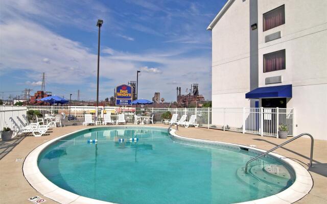 Best Western River Cities