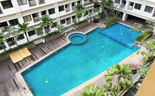 Simply Look Studio at LRT City Jatibening Apartment