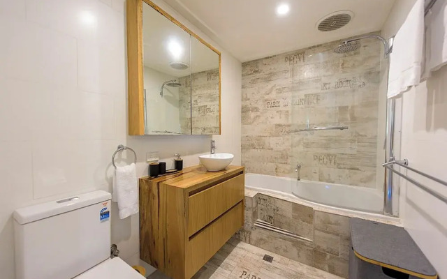 Willmott Beach House