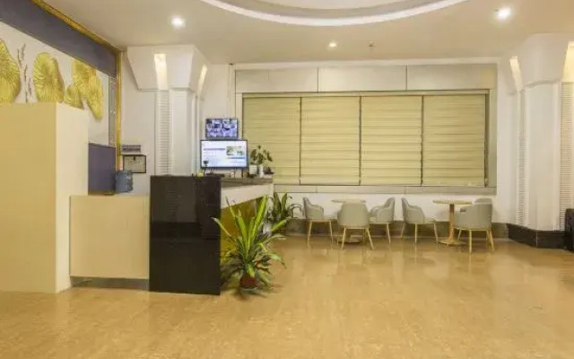 Hongfu Business Hotel (Dongguan Dalangzhen Station Branch)