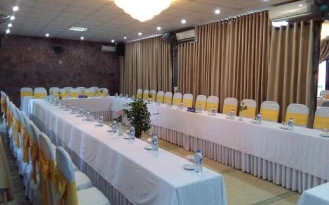 Song Huong Hue Hotel
