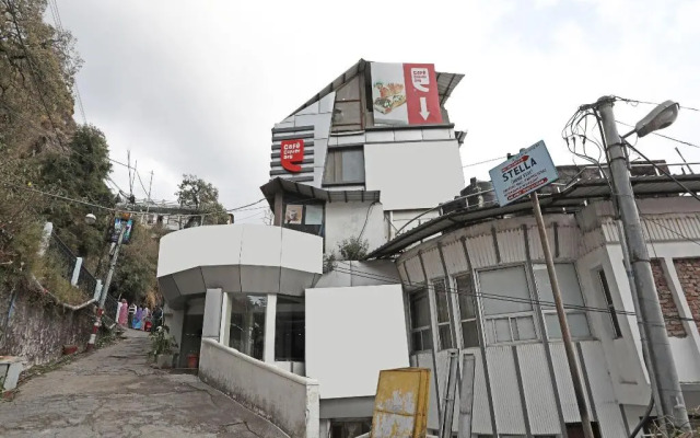 OYO 1722 Hotel Howard