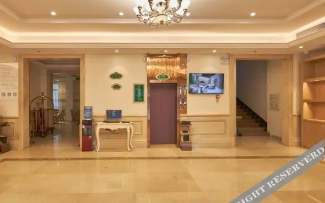 Vienna 3 Best Hotel (Liuzhou Baiyun)