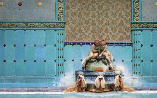 Harmonia Palace