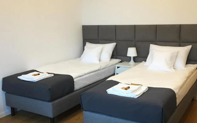 Vista Residence Airport