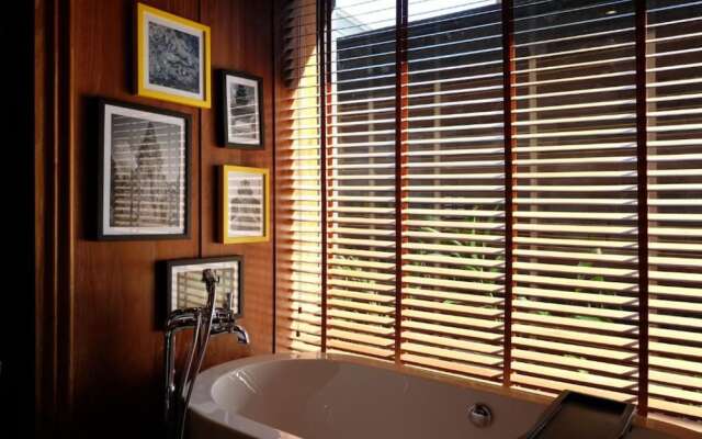 Suites And Villas At Hotel Indigo Seminyak