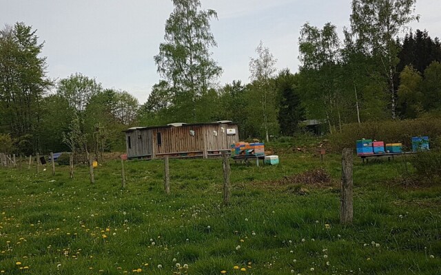 Chalet With Terrace in Sourbrodt