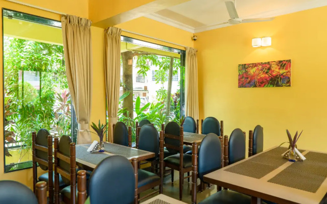Hotel Gopika International